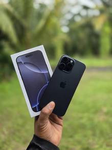 iPhone 15 pro max(blue titanium)
