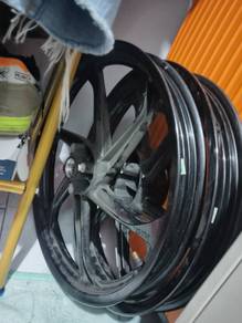 Fork hypertach n rim lc135 v8