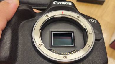 Canon R50 with accessories 