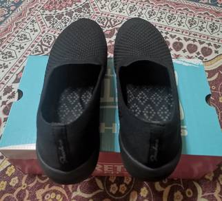 SKECHERS Women