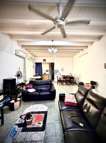 2-storey Terraced House For Sale in Pulau Tikus,PNG