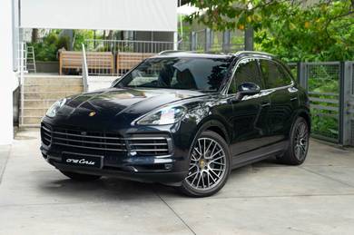 Porsche Cayenne BASE in Sri Hartamas, KUL