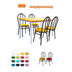 Fibreglass Cafe Table & Mc Chair 1+ 4 (FF C3)