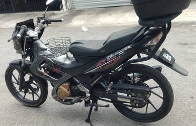 Suzuki Belang R150