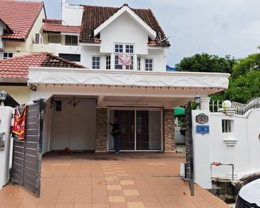 2-storey Terraced House For Sale in Bukit Jambul,PNG