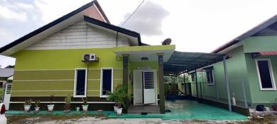 Bungalow House For Sale in Banting,SGR