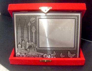 Pewter Plaque in Red Velvet Box