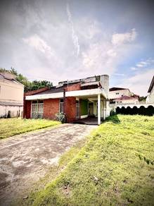 Bungalow House For Sale in Pulau Tikus,PNG