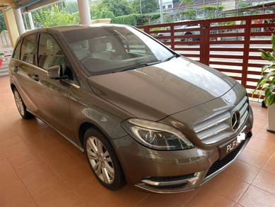 Mercedes Benz B200 200 BlueEFCY SPRTS TOURER (CBU in Bukit Mertajam, PNG