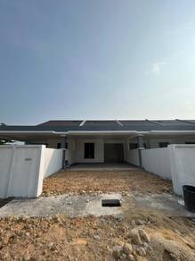 Terraced House For Sale in Chukai,TRG