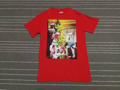 STAR wars Red chismas tee XS