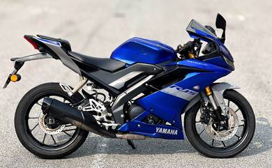 Yamaha R15