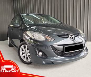 Mazda 2 V in Kajang, SGR