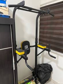 pull up bar