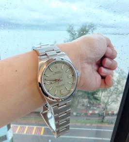 Rolex Oyster 41mm PISTACHIO 