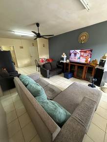 Apartment For Sale in Lakeview Apartments