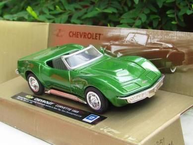NewRay1-43 Classics Car 1969 Chevrolet Corvette