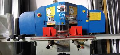 Double Blade 45 degree V-Cut Machine Aluminium