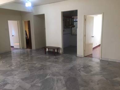 Apartment For Sale in Goodyear Court 9