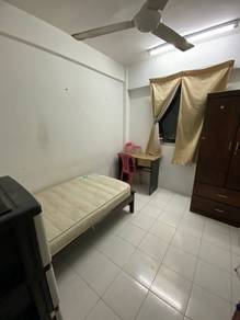 Room in Seberang Jaya, PNG