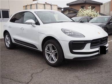 Porsche Macan  in Cyberjaya, SGR