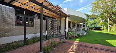 Bungalow House For Rent in Pulau Tikus,PNG