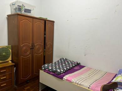 Room in Petaling Jaya, SGR