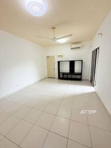 Apartment For Rent in Pangsapuri Akasia (Bandar Botanic)