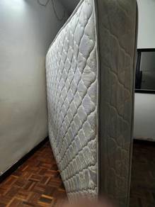 Queen Mattress 