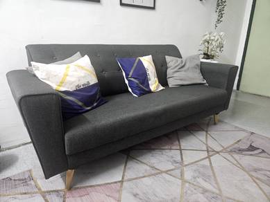 Moving out 3seater sofa to sell