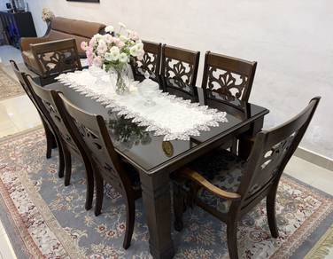 Meja Makan 8 Seater Solid Wood