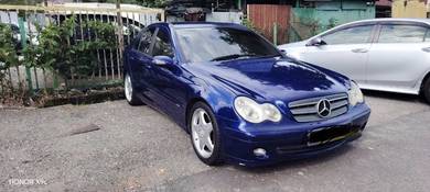 Mercedes Benz 200  in Nilai, NSN