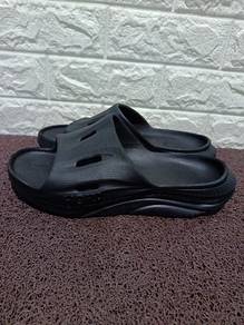 Uk7 Hoka Ora Recovery Slides