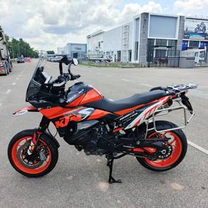 KTM 890 Adventure