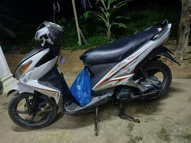 Yamaha EGO LC