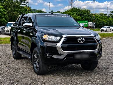 2022 Toyota Hilux G