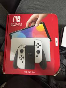 Nintendo Switch Oled + 4 Games + Extra Controller