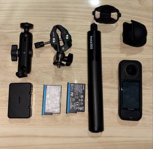 Insta360 X5