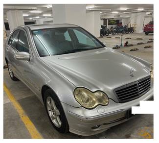 Mercedes Benz C200 200 K AVANTGARDE (CBU) in Puncak Alam, SGR