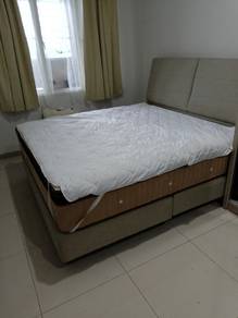King size pocket spring double bed