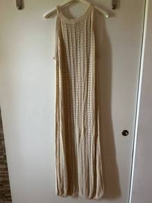 Dress size m