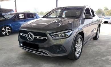 Mercedes Benz GLA200 200 PROGRESSIVE LINE in Puchong, SGR