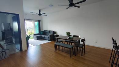 Condominium For Sale in Residensi Zamrud @ Kajang
