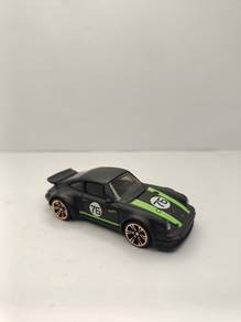 Hot Wheels Porsche 934 Turbo (Neon Speeder) 