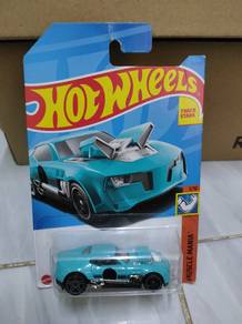 Hotwheels Green Twinduction