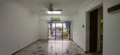 Condominium For Rent in Petaling Indah Condominiums