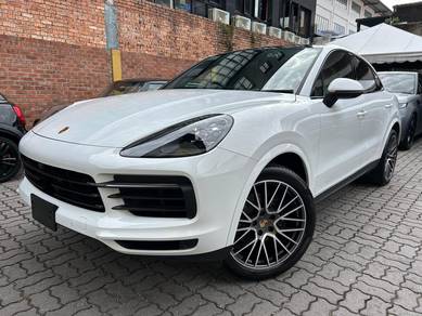 Porsche Cayenne in Kota Damansara, SGR