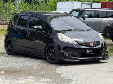 Honda Jazz V in Kota Kinabalu, SBH