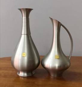 Pasu Royal Selangor Pewter vase 2
