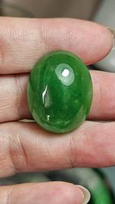 Batu Permata Hijau Cabochon Besar